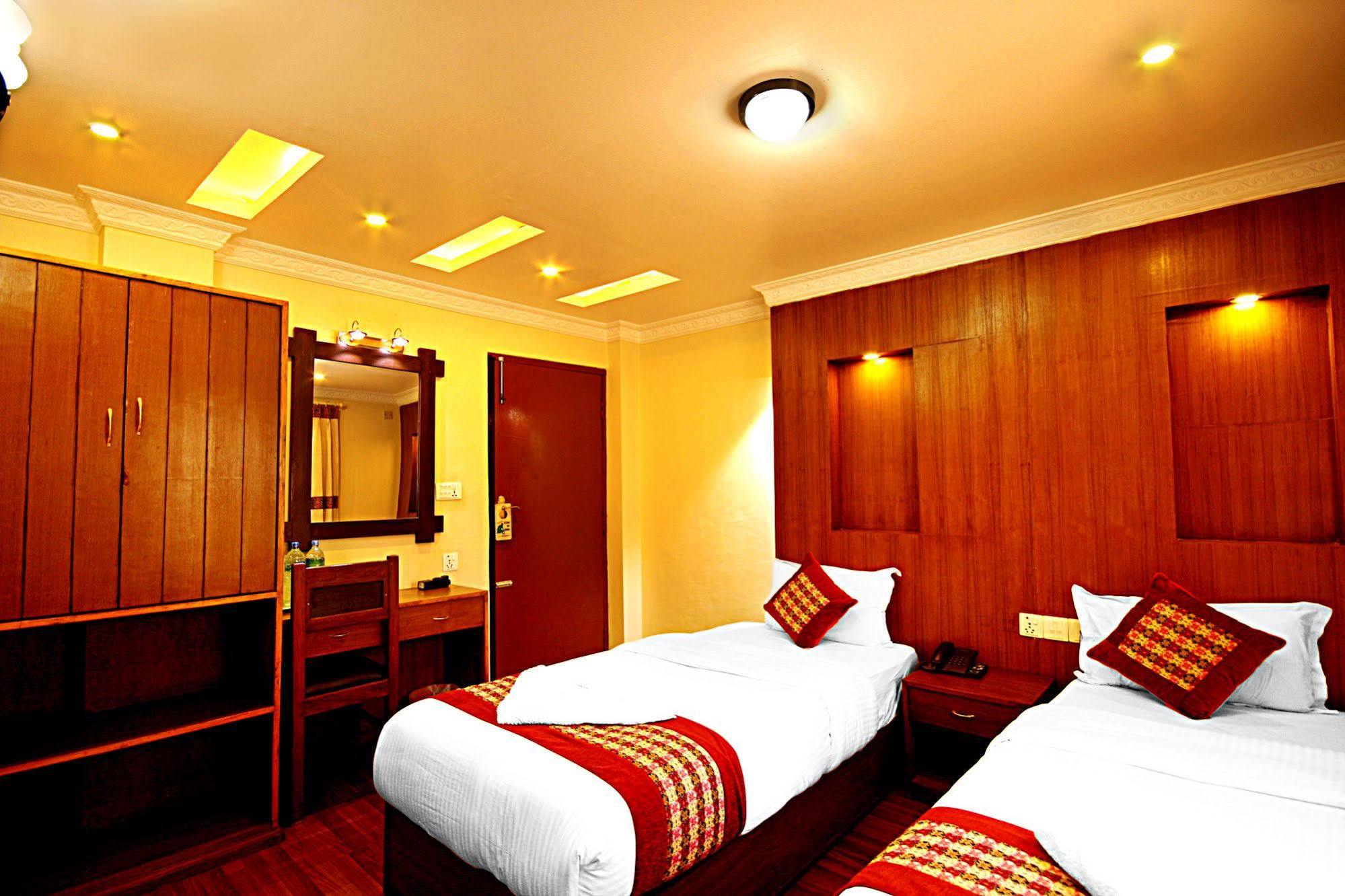 Hotel Bubo Himalaya Катманду Экстерьер фото